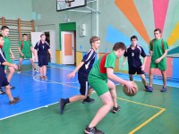 По инициативе Дятловского районного физкультурно-спортивного клуба состоялись соревнования по баскетболу среди юношей